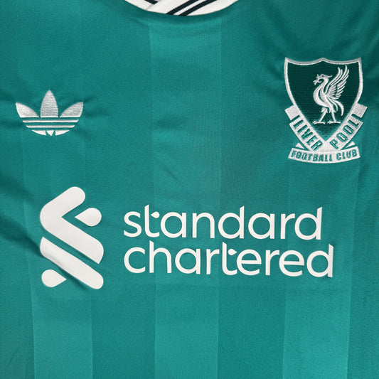 Liverpool 2025/2026 Third Football Shirt XL