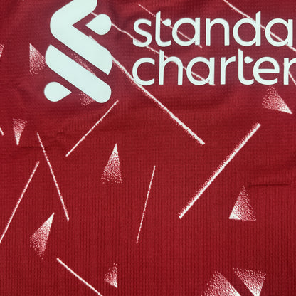 Liverpool 2026/2027 home football shirt, size XL