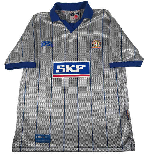 Front of Luton Town 1999/2000/2001 third football shirt, size Large