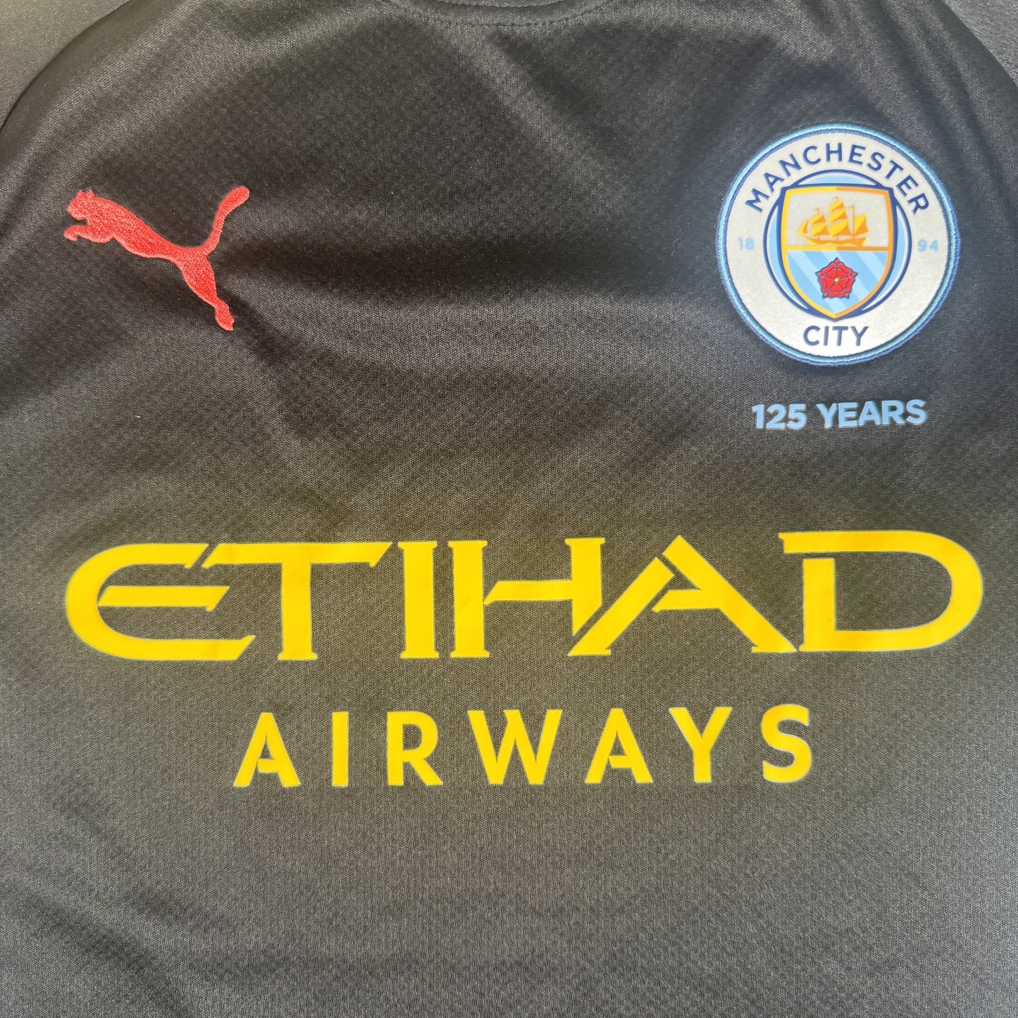 Manchester City 2019/2020 Away Football Shirt Small