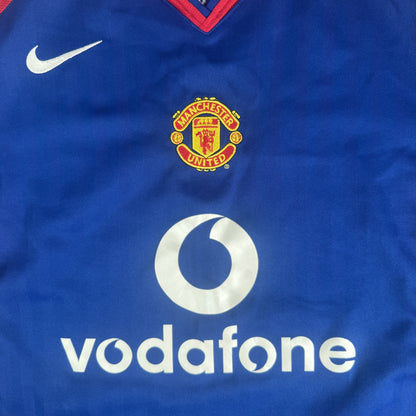 Manchester United 2005/2006 Away Football Shirt Medium
