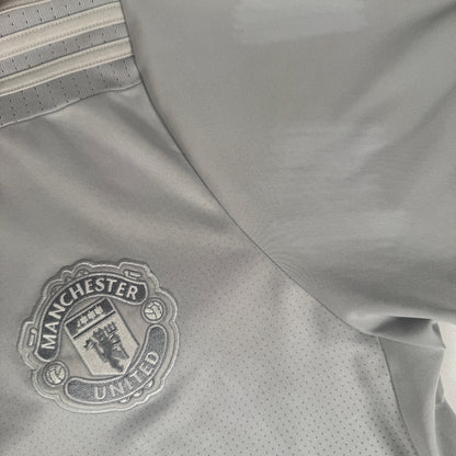 POGBA 6 Manchester United 2017/2018 Third Football Shirt Large
