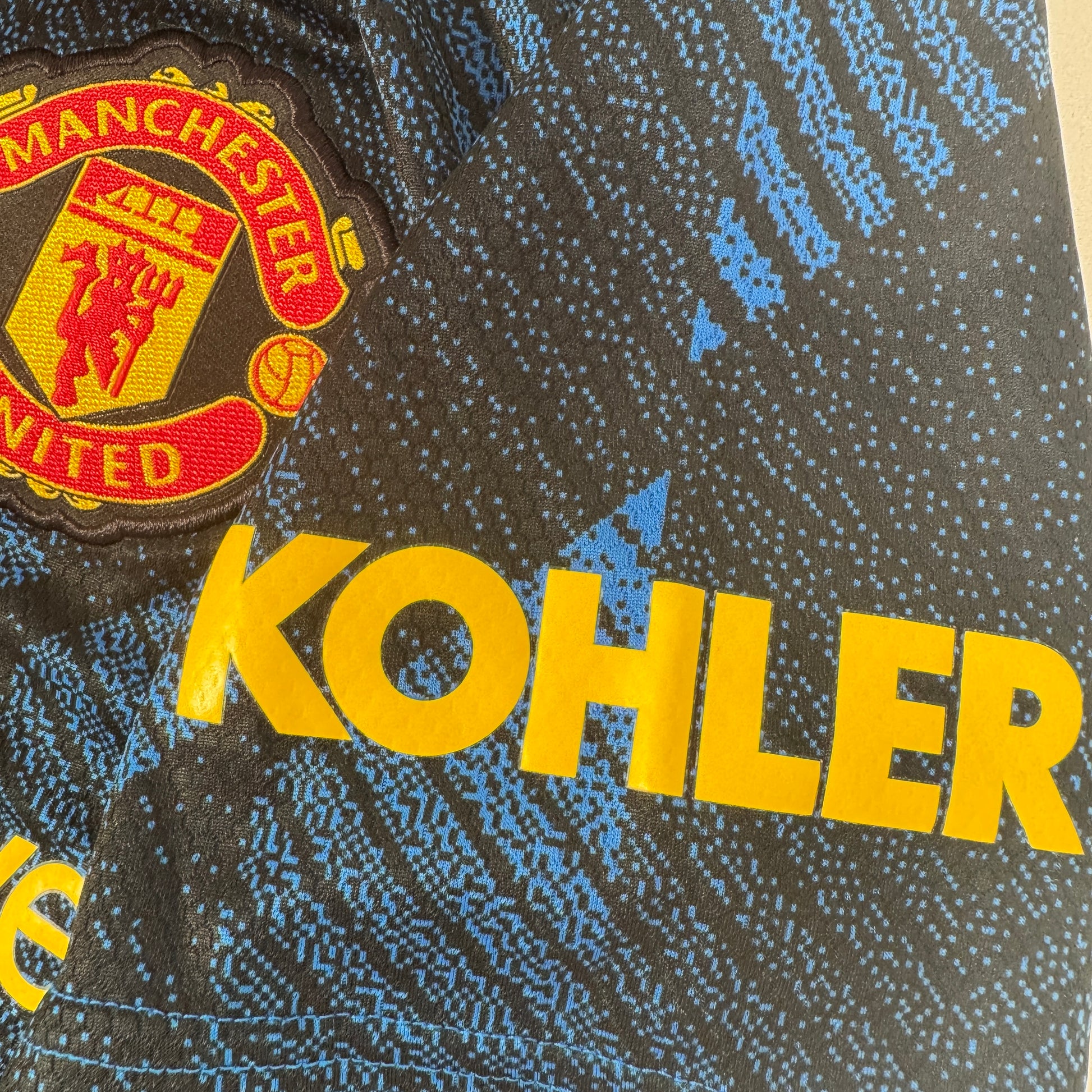 Manchester United 2021/2022 Third Football Shirt Small – Football Shirt Kingdom