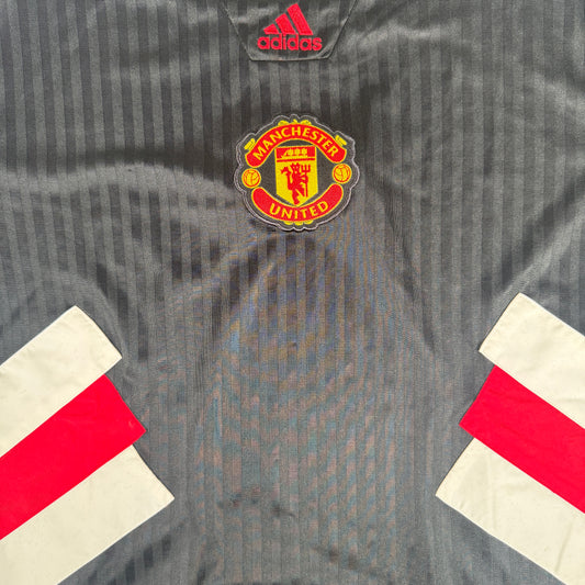 Manchester United 2022/2023 Icon Football Shirt Medium – Football Shirt Kingdom