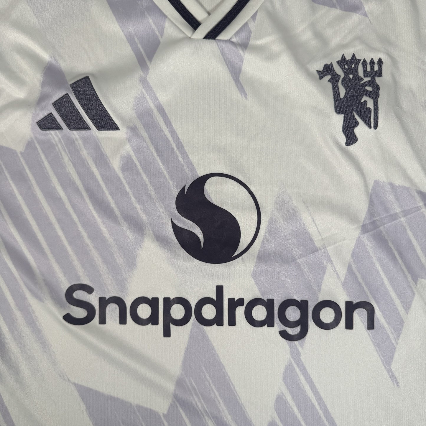 Manchester United 2025/2026 Away Football Shirt XXL