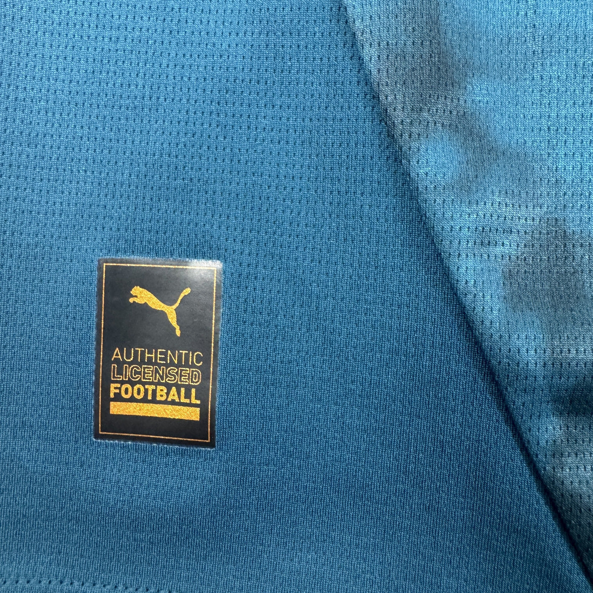 Marseille 2024/2025 away football shirt, size Large