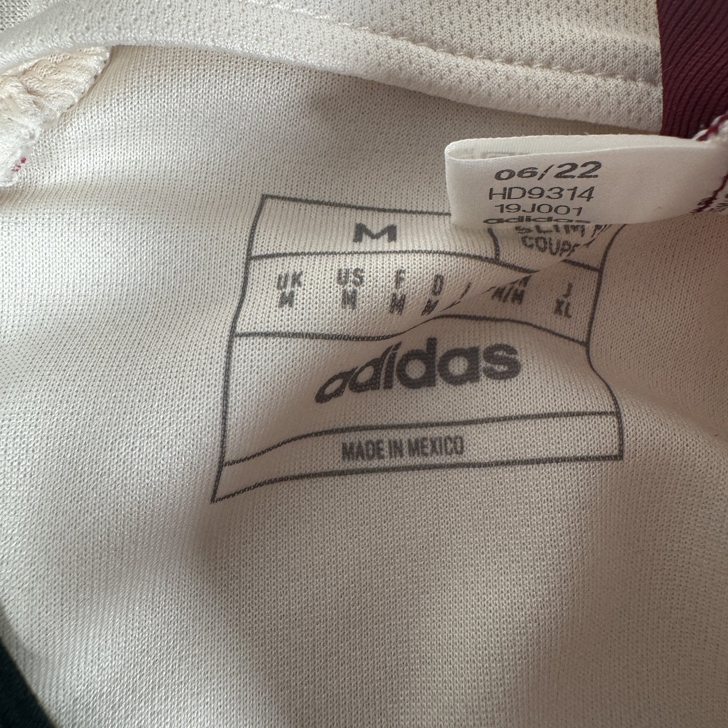 Mexico 2022/2023/2024 Away Football Shirt Medium