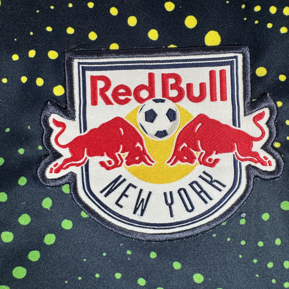 New York Red Bulls 2019/2020 training football shirt, size XL