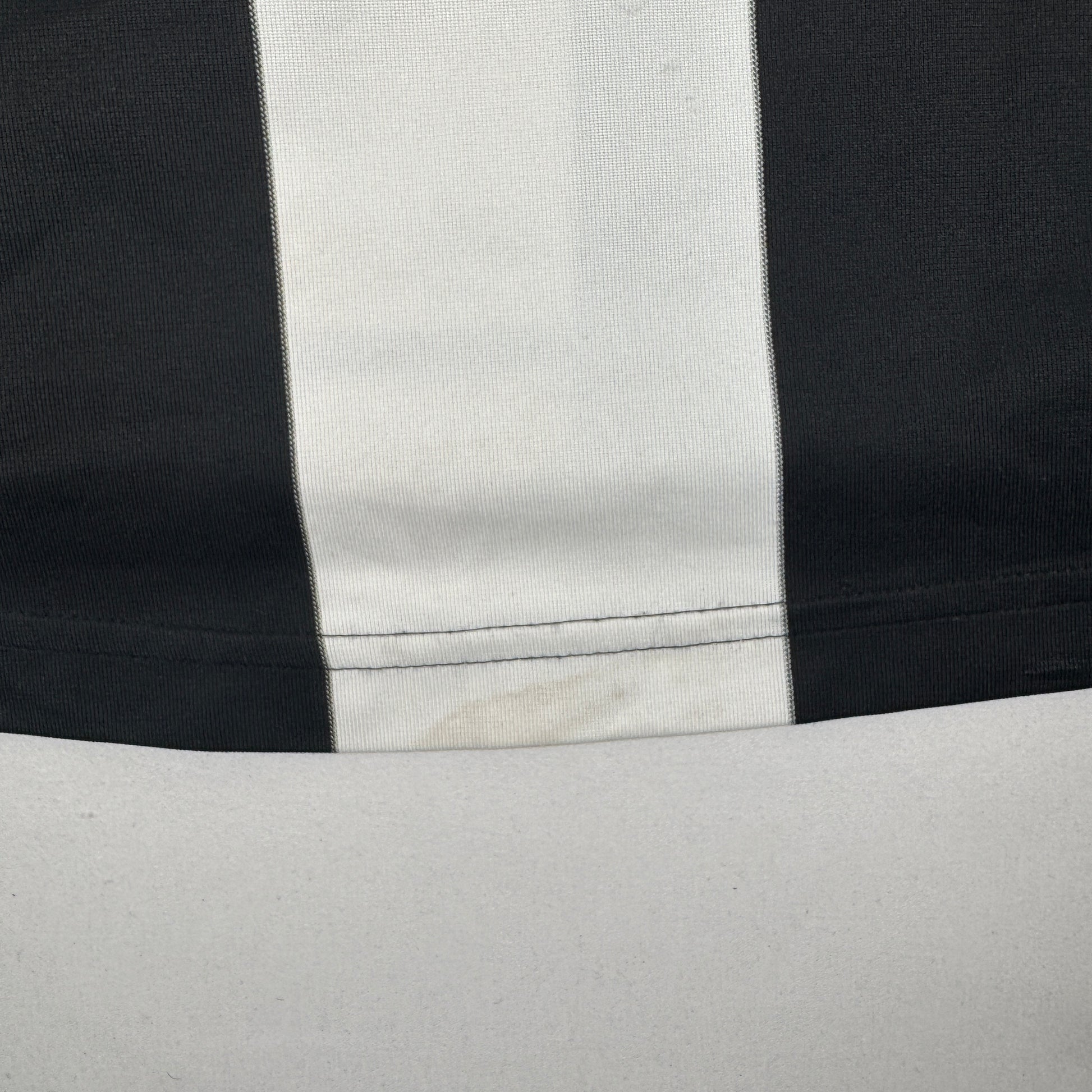 MARTINS 9 Newcastle United 2007/2008/2009 Home Football Shirt Small – Football Shirt Kingdom