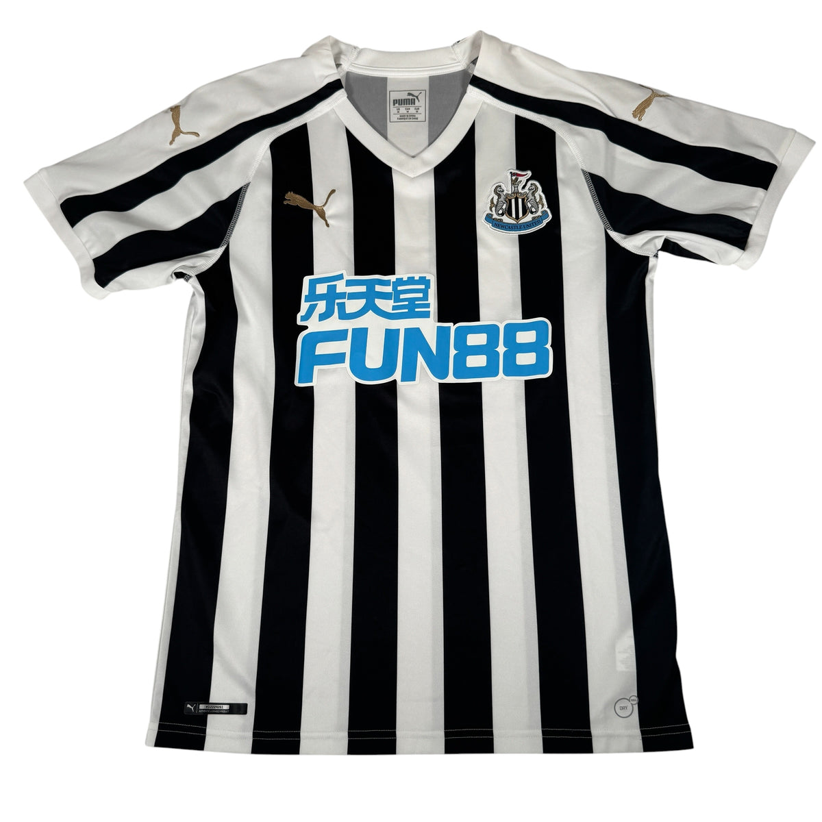 Newcastle United 2018/2019 Home Football Shirt Medium – Football Shirt Kingdom