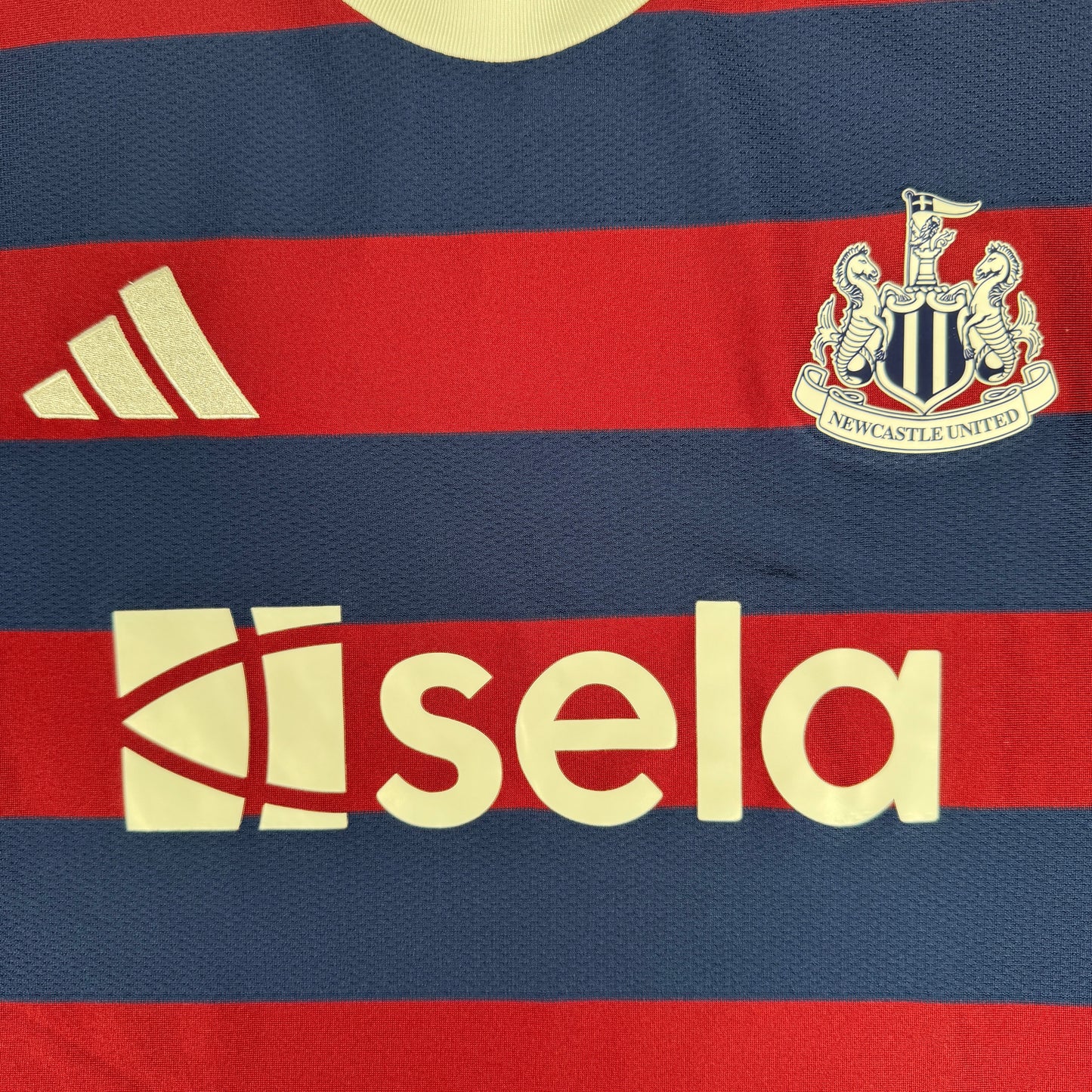 Newcastle United 2024/2025 Away Football Shirt 3XL – Football Shirt Kingdom