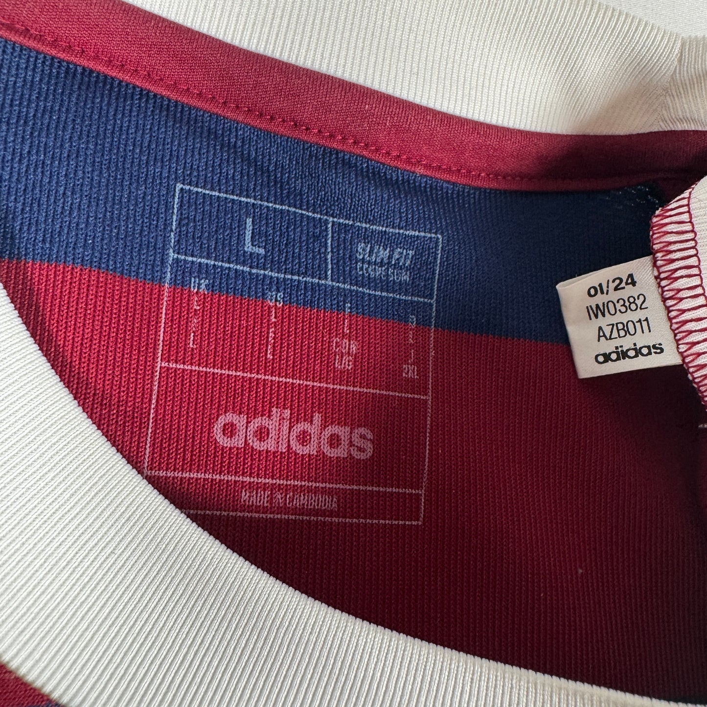 Newcastle United 2024/2025 Away Football Shirt Large – Football Shirt Kingdom