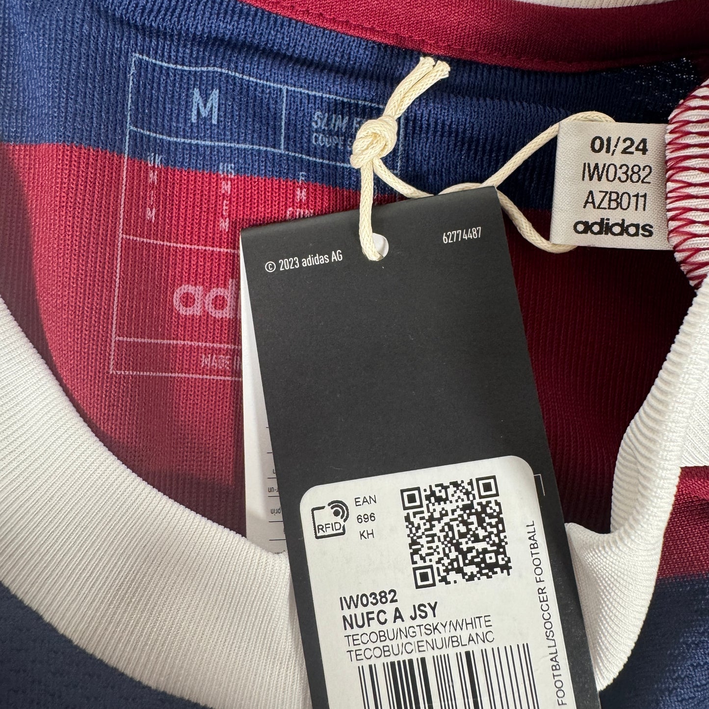 Newcastle United 2024/2025 Away Football Shirt Medium BNWT – Football Shirt Kingdom