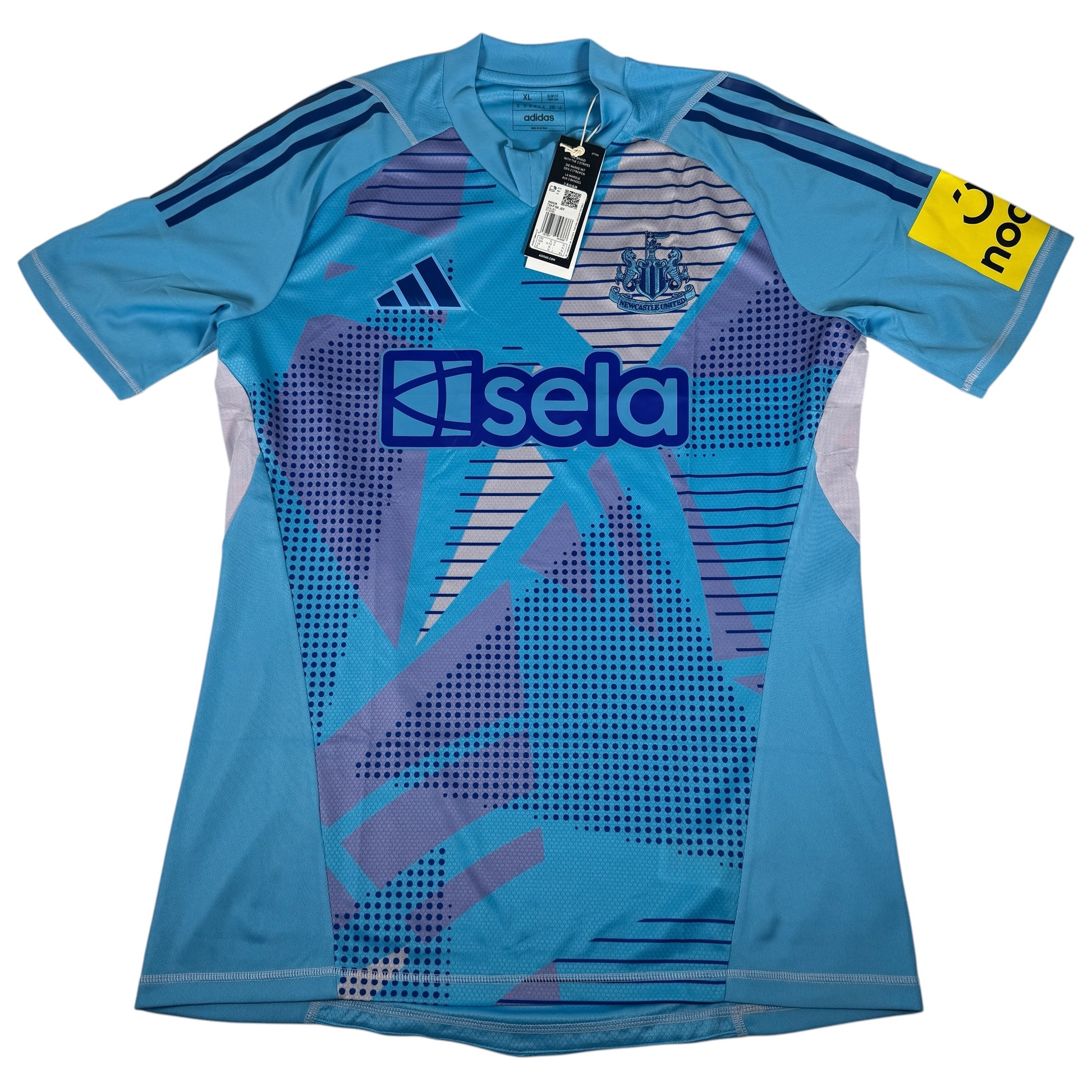 Newcastle United 2024/2025 Goalkeeper Football Shirt XL BNWT – Football Shirt Kingdom