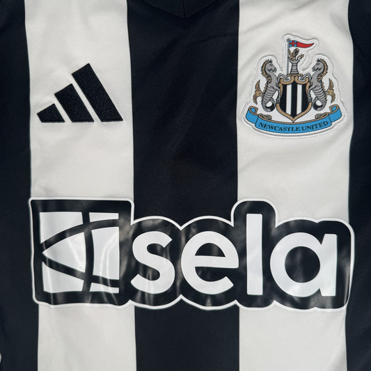 Newcastle United 2024/2025 Home Football Shirt Small