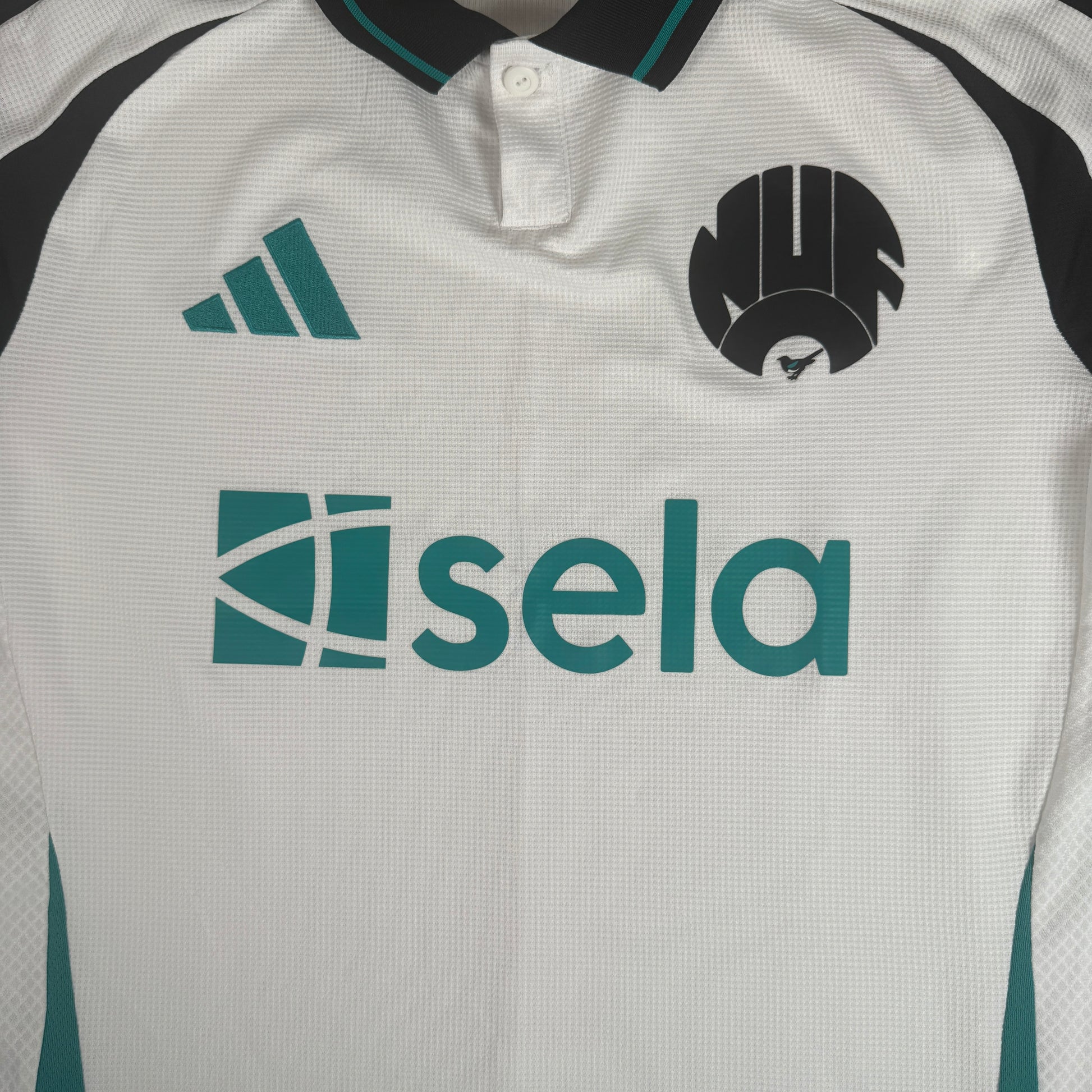 Newcastle United 2024/2025 Third Football Shirt Large – Football Shirt Kingdom