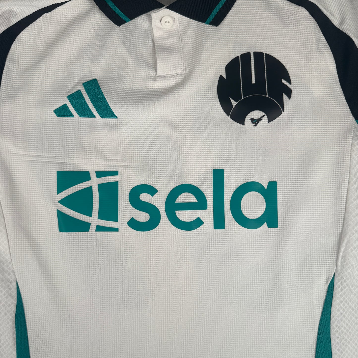 BRUNO G. 39 Newcastle United 2024/2025 Third Football Shirt Medium – Football Shirt Kingdom