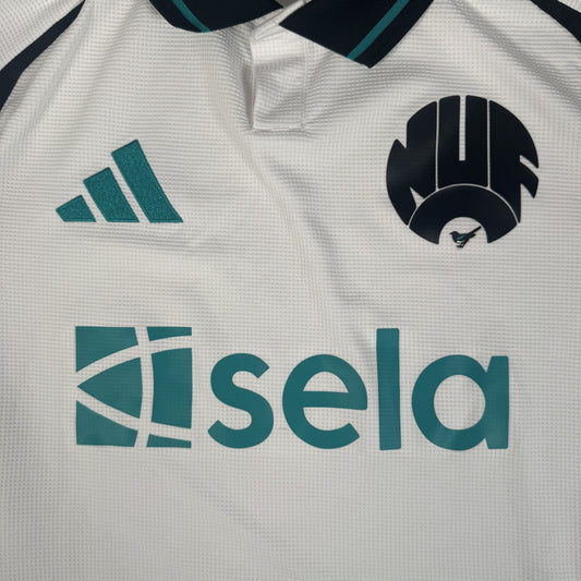 Newcastle United 2024/2025 Third Football Shirt Medium