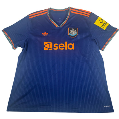 Newcastle United 2025/2026 Third Football Shirt 3XL — full front view