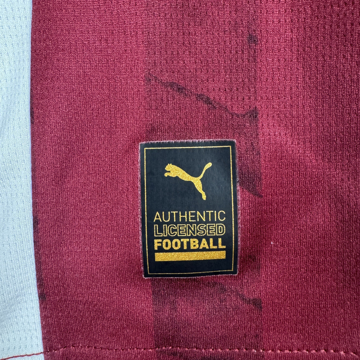 Northampton Town 2025/2026 Home Football Shirt Medium