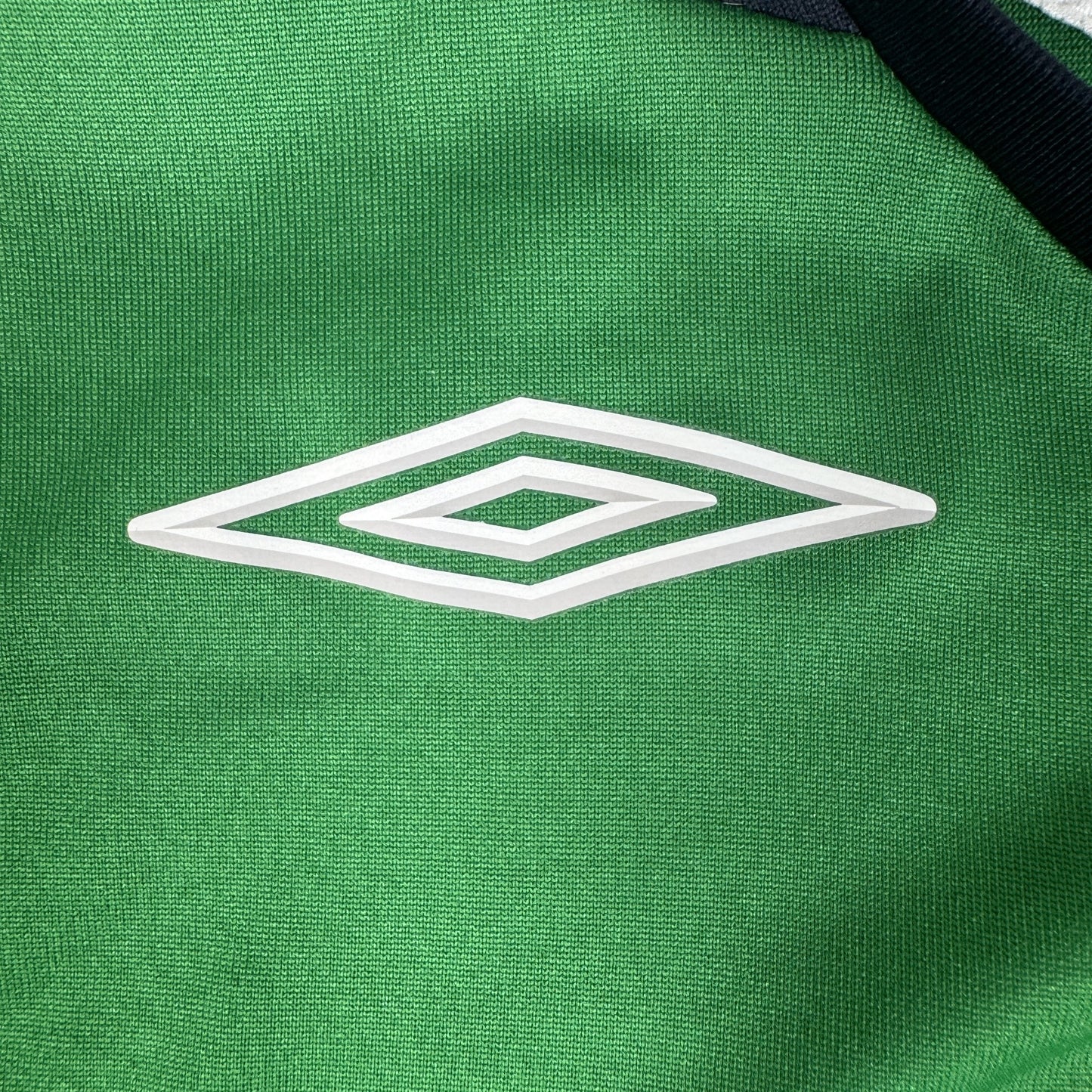 Northern Ireland 2006/2007/2008 Home Long Sleeve Football Shirt Large