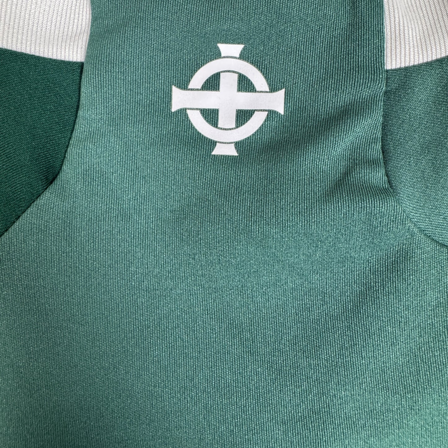 Northern Ireland 2022/2023/2024 Home Football Shirt Large