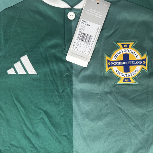 Northern Ireland 2022/2023/2024 Home Football Shirt Small BNWT