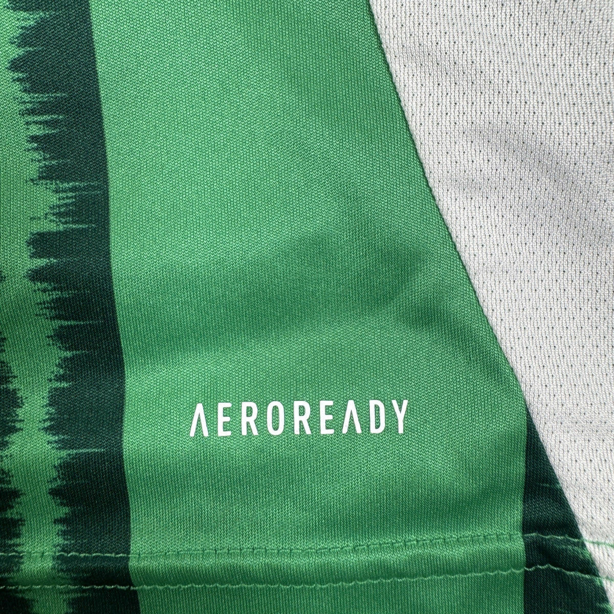 Northern Ireland 2024/2025/2026 Home Football Shirt XL