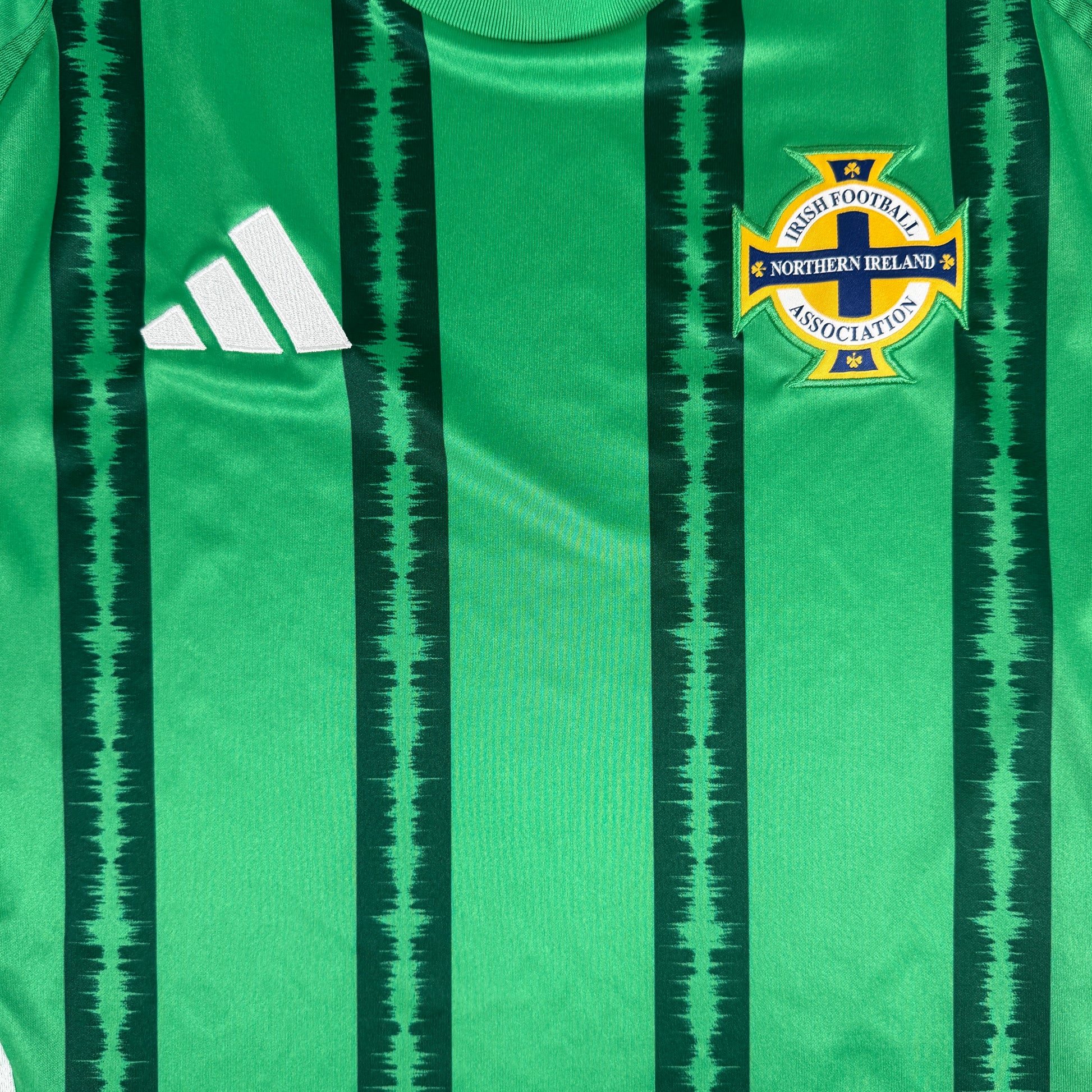 Northern Ireland 2024/2025 Home Football Shirt Large – Football Shirt Kingdom