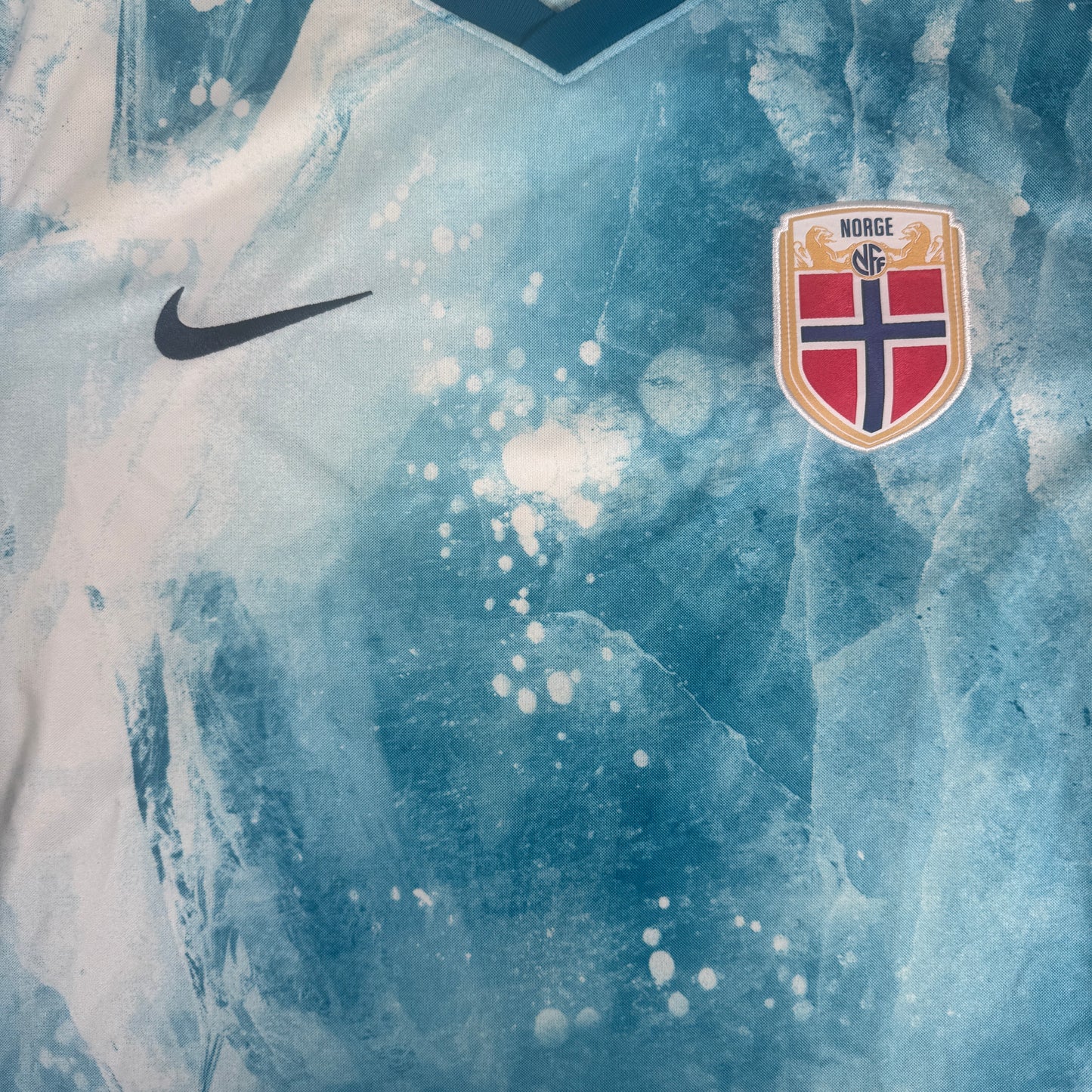 Norway 2020/2021/2022 Away Football Shirt Medium – Football Shirt Kingdom