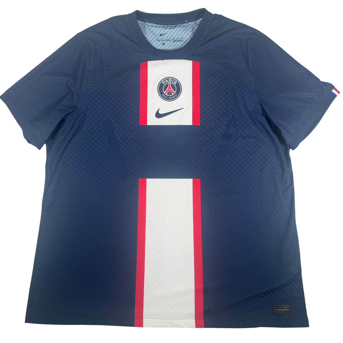 Front of Paris Saint-Germain 2022/2023 home football shirt, size XXL