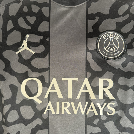 Paris Saint-Germain 2023/2024 Third Football Shirt Large