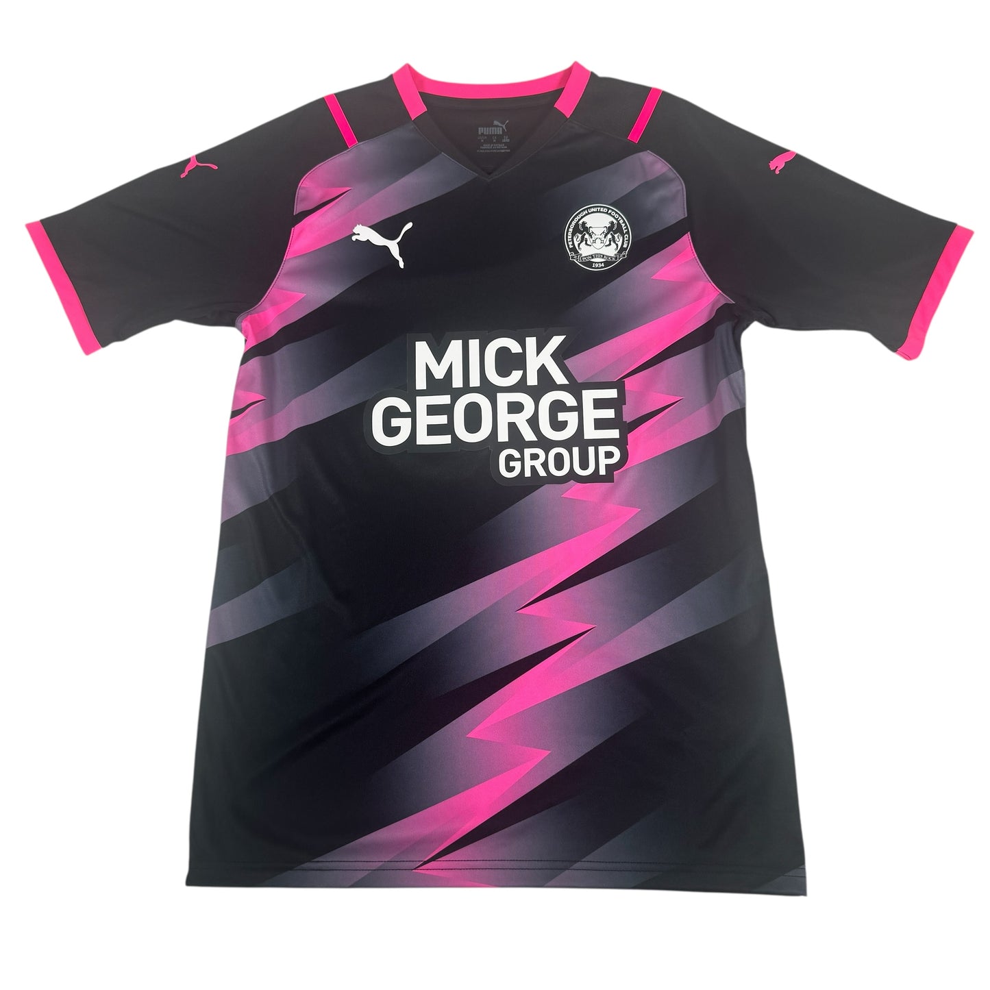 Peterborough United 2021/2022 Away Football Shirt Medium – Football Shirt Kingdom