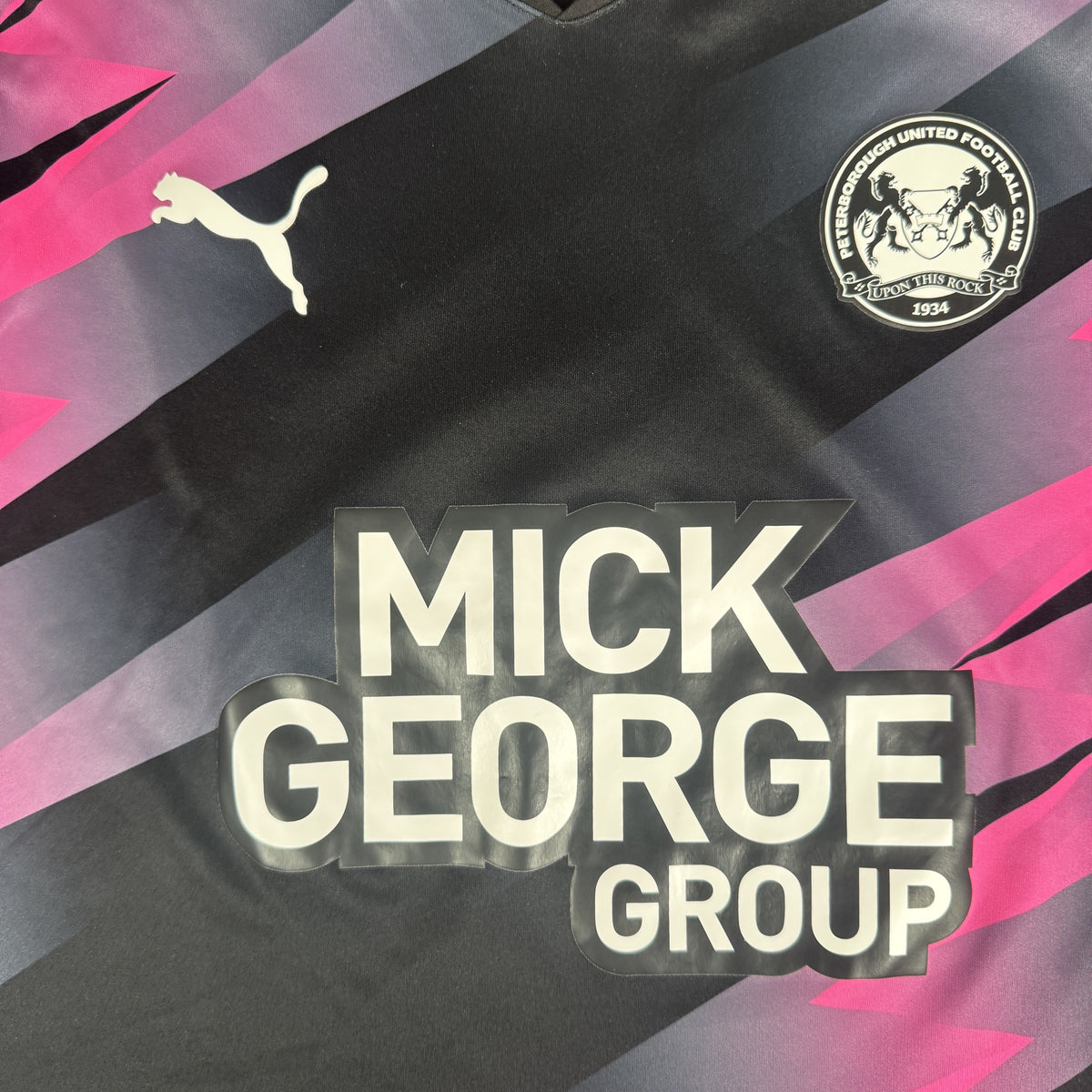 Peterborough United 2021/2022 Away Football Shirt XL