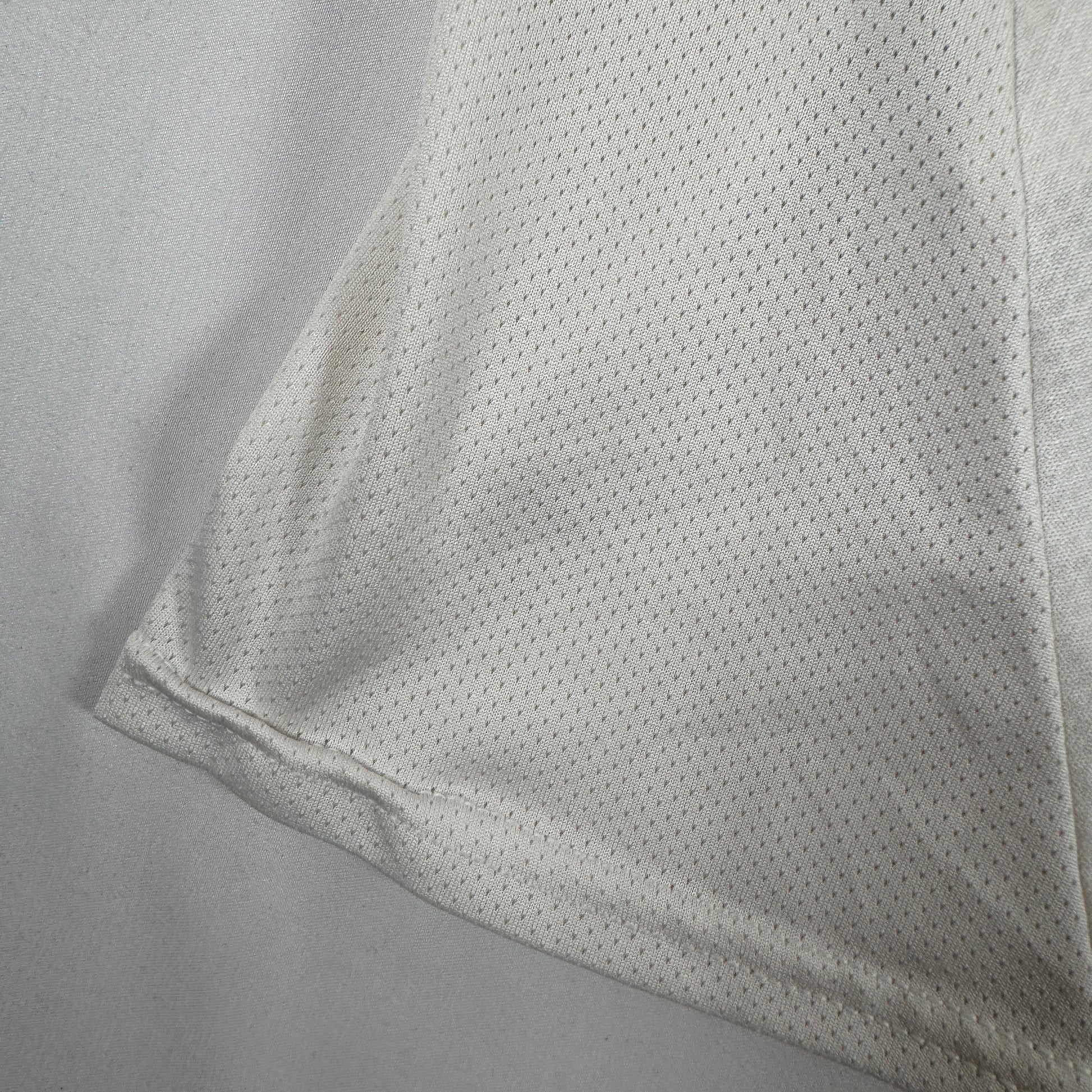 Peterborough United 2024/2025 Away Football Shirt XL – Football Shirt Kingdom