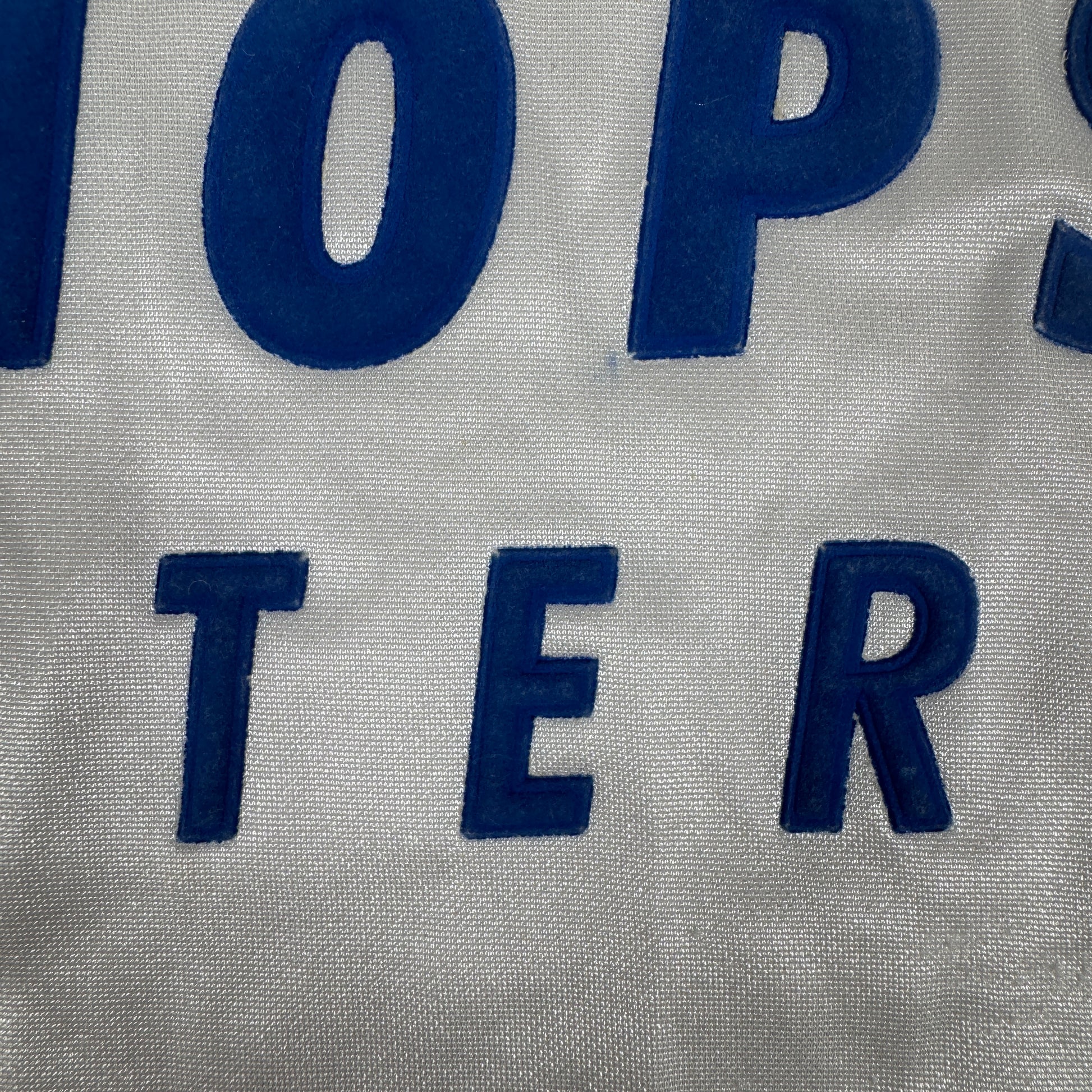 Portsmouth 2000/2001/2002 Away Football Shirt XL – Football Shirt Kingdom