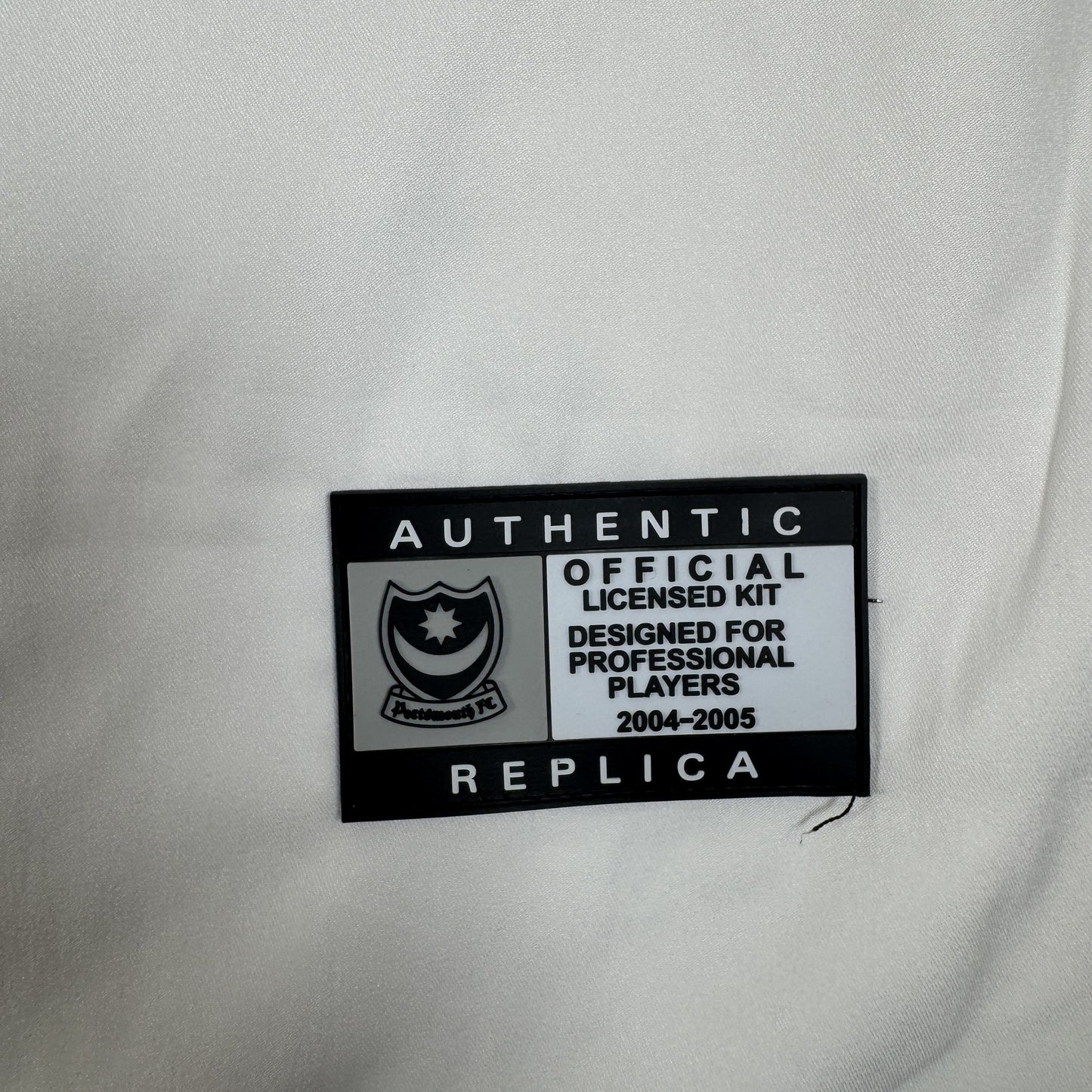 Portsmouth 2004/2005 Third Football Shirt XXL