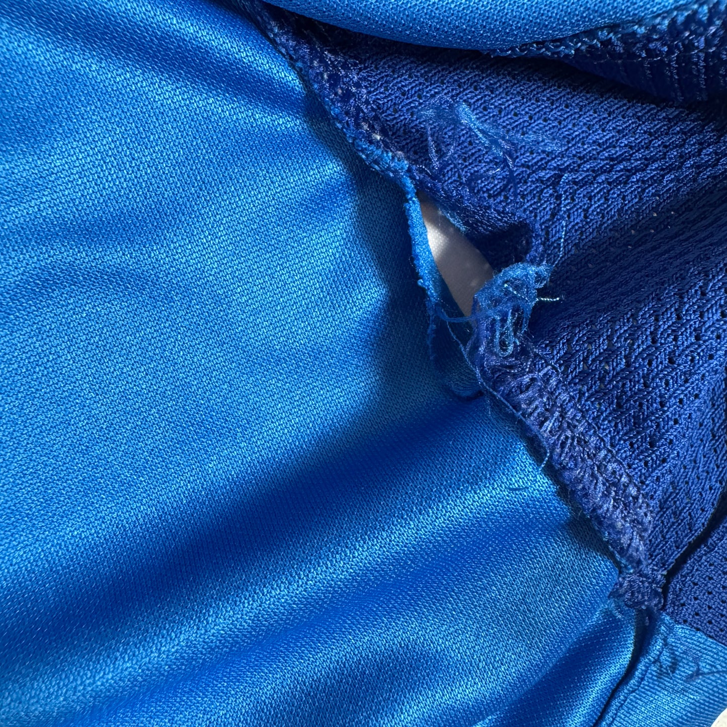 Portsmouth 2024/2025 Home Football Shirt Small – Football Shirt Kingdom