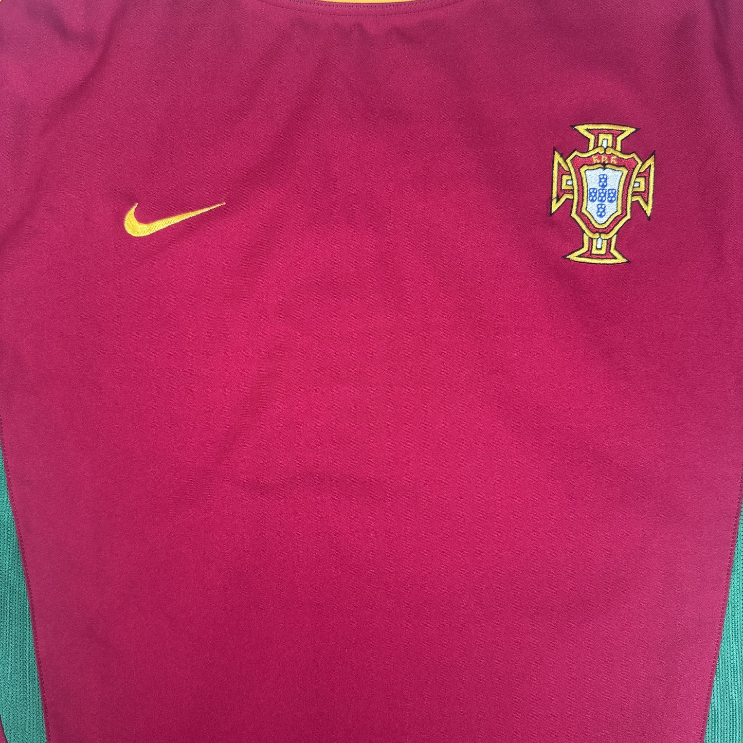 Portugal 2002/2003/2004 Home Football Shirt Large