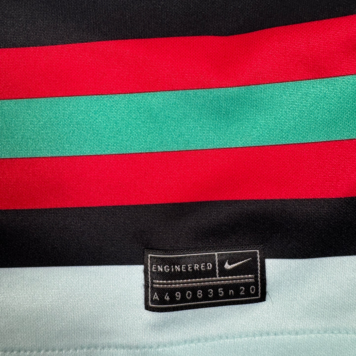 Portugal 2020/2021/2022 Away Football Shirt Small – Football Shirt Kingdom