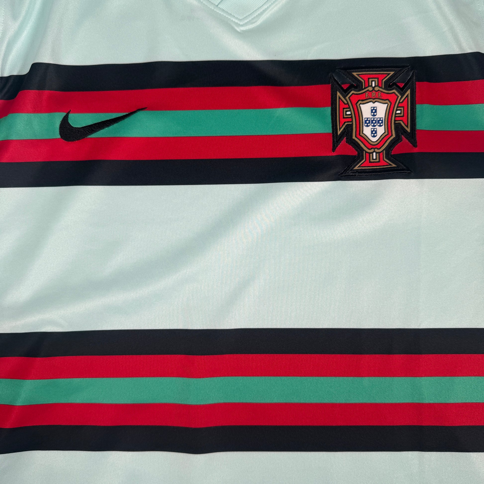 Portugal 2020/2021 Away Football Shirt XL – Football Shirt Kingdom