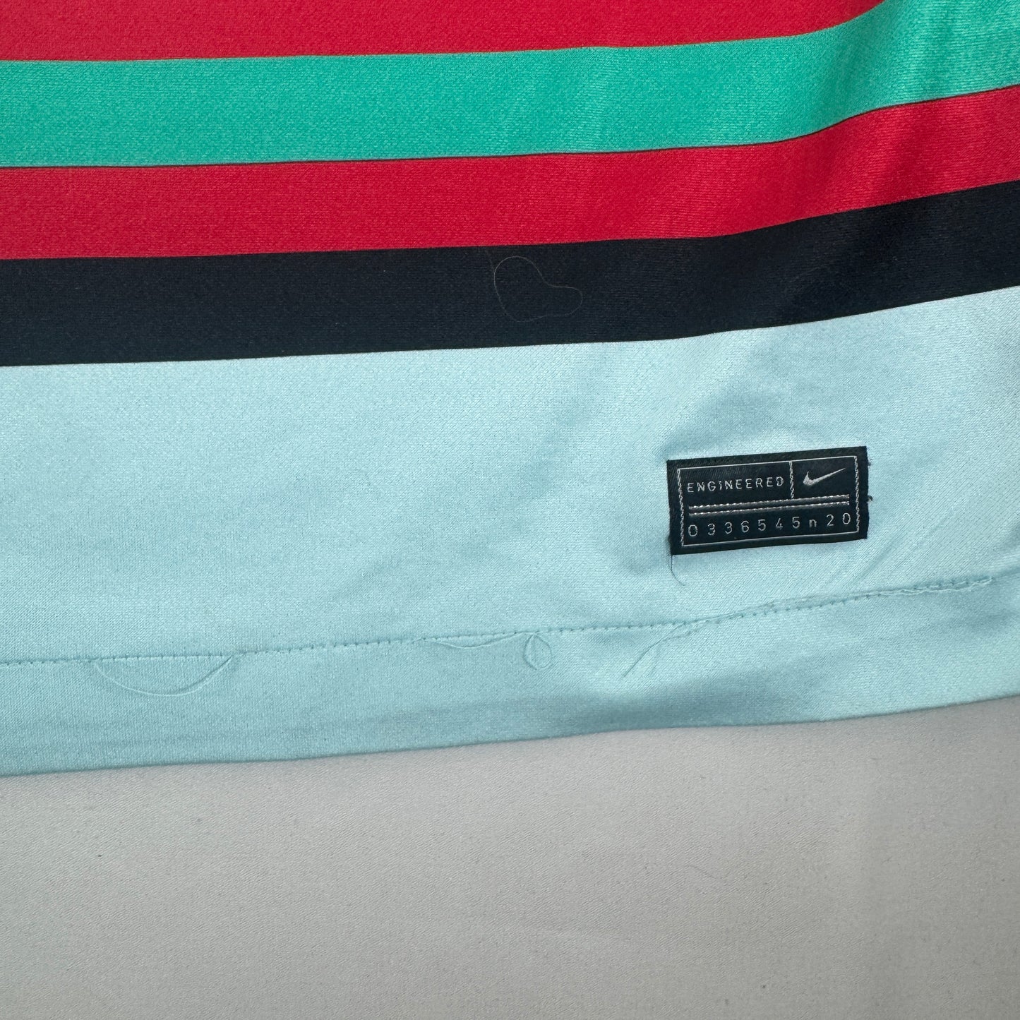 Portugal 2020/2021/2022 Away Football Shirt XL – Football Shirt Kingdom