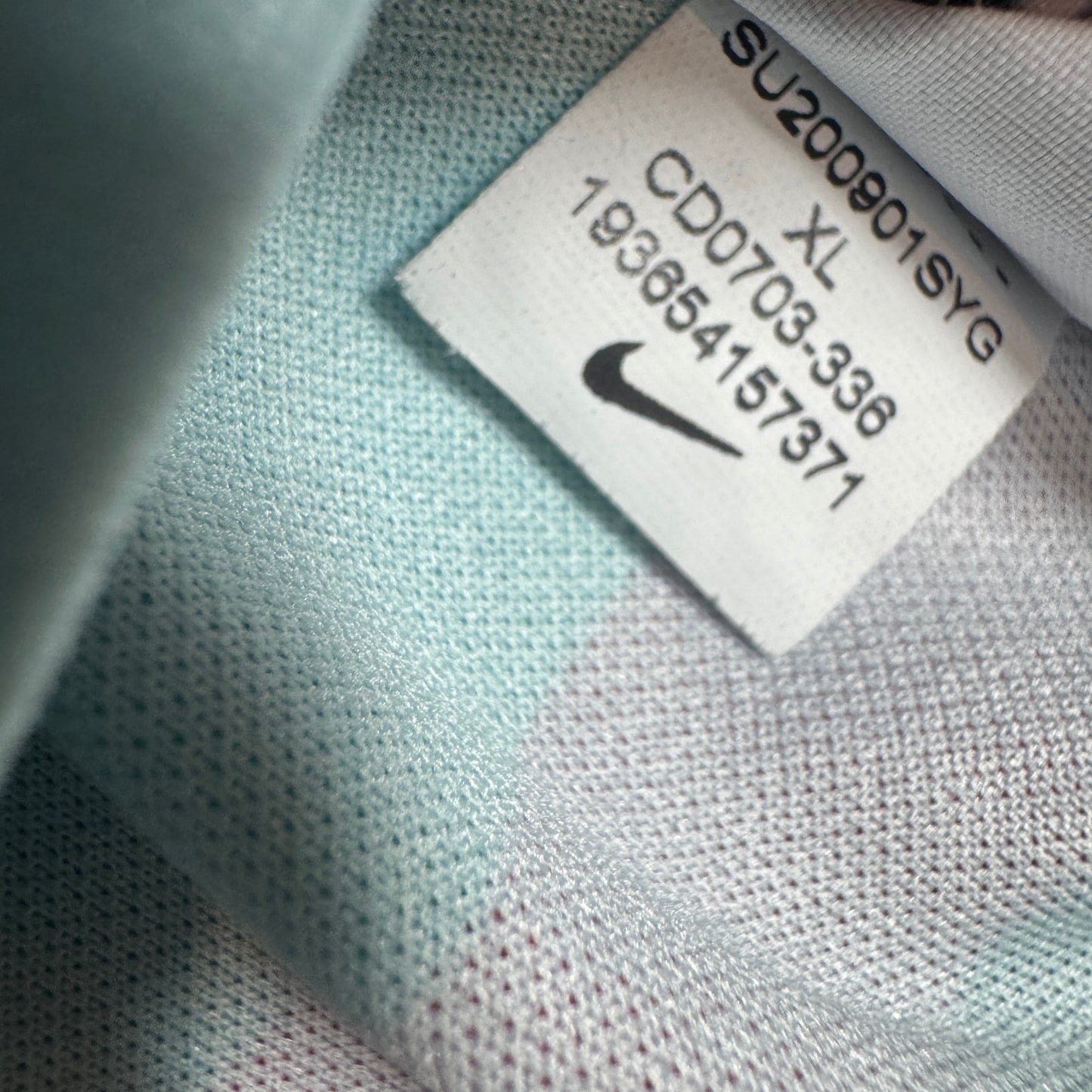 Portugal 2020/2021/2022 Away Football Shirt XL – Football Shirt Kingdom