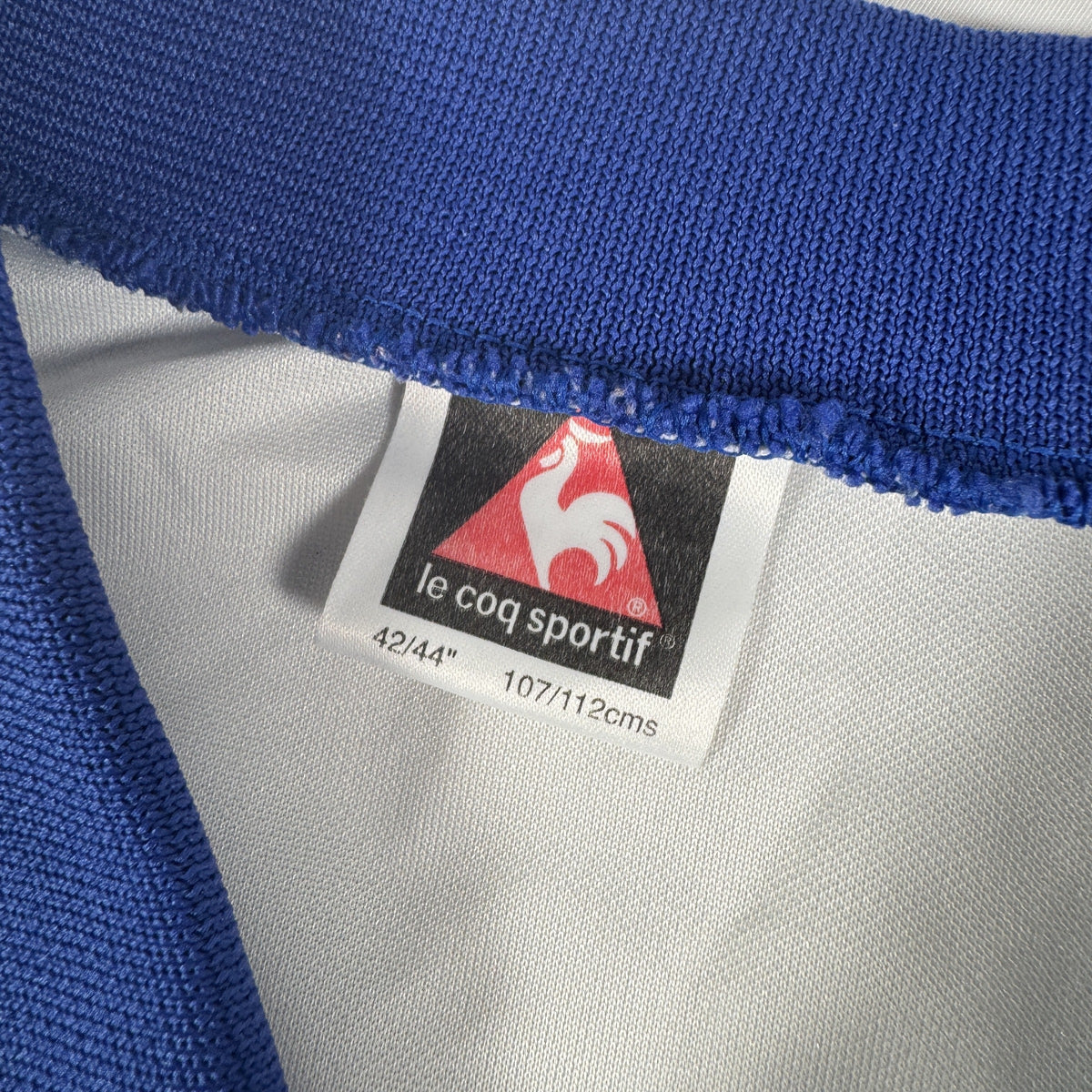 Size label inside Queens Park Rangers 1997/1998/1999 home football shirt, size Large
