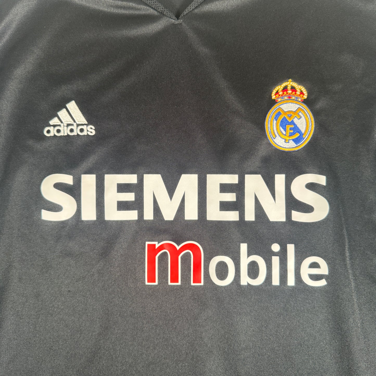 Real Madrid 2004/2005 Away Football Shirt 2XL XXL – Football Shirt Kingdom