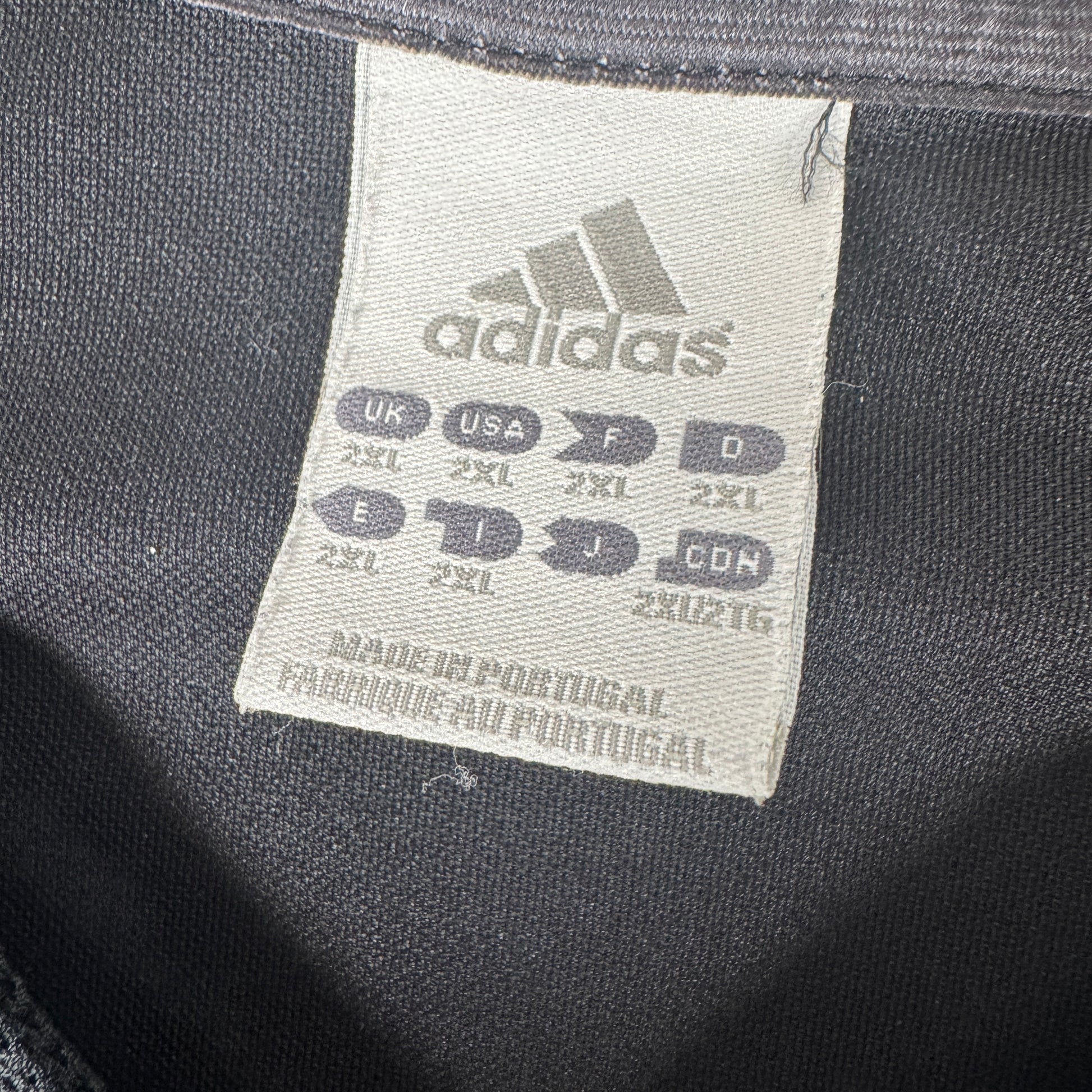 Real Madrid 2004/2005 Away Football Shirt 2XL XXL – Football Shirt Kingdom