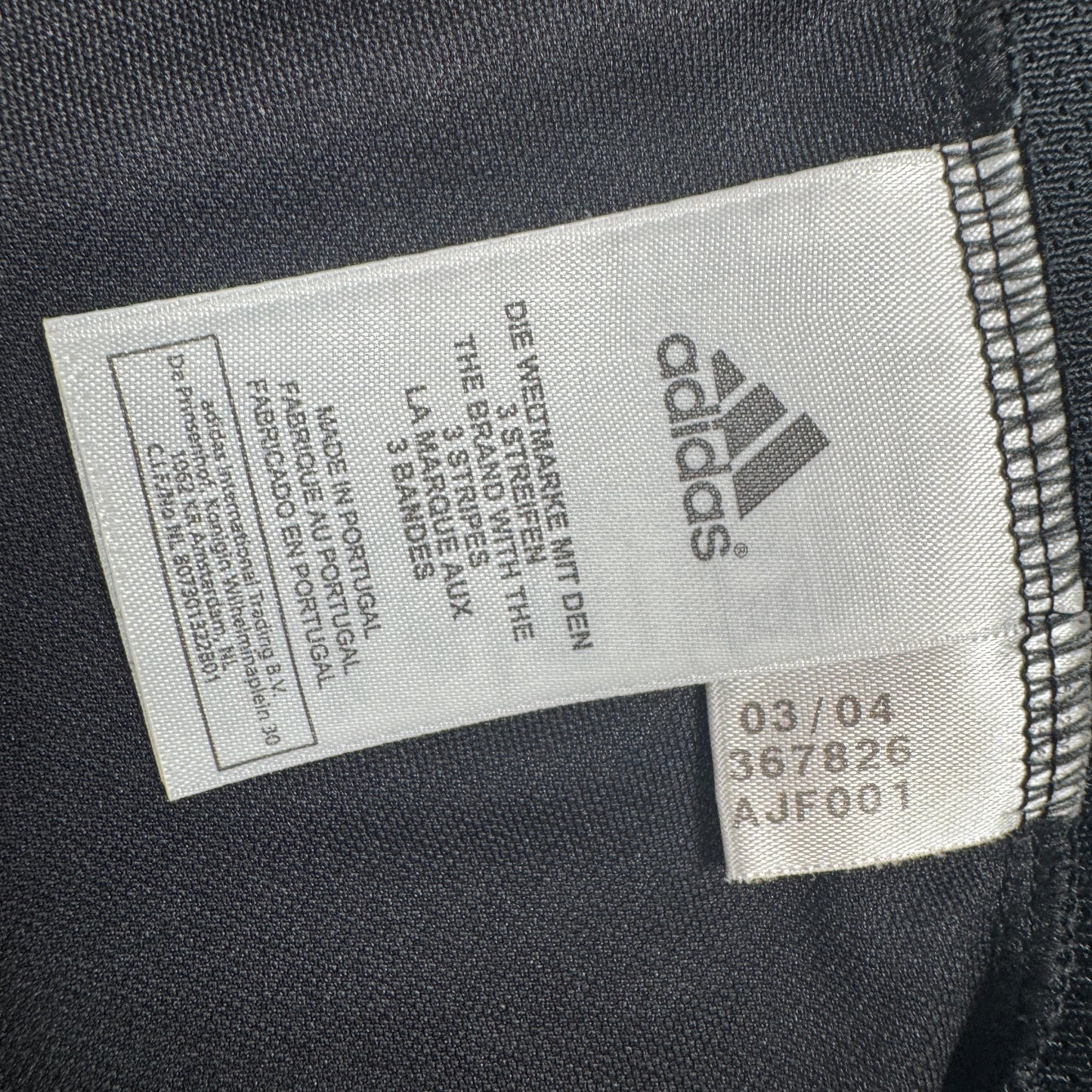 Real Madrid 2004/2005 Away Football Shirt 2XL XXL – Football Shirt Kingdom