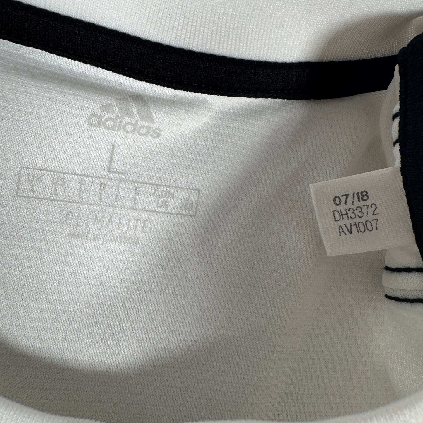 Real Madrid 2018/2019 Home Football Shirt Large – Football Shirt Kingdom