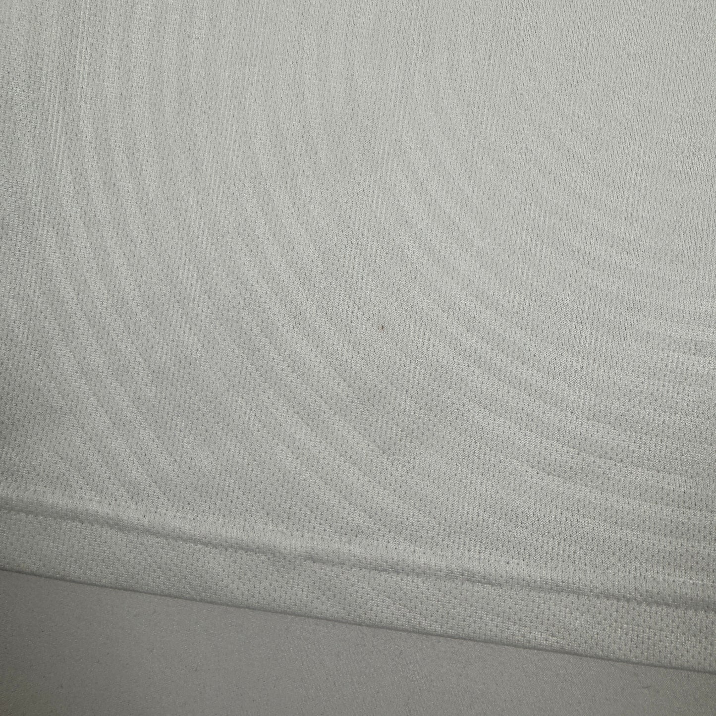 Real Madrid 2021/2022 Home Football Shirt Medium – Football Shirt Kingdom