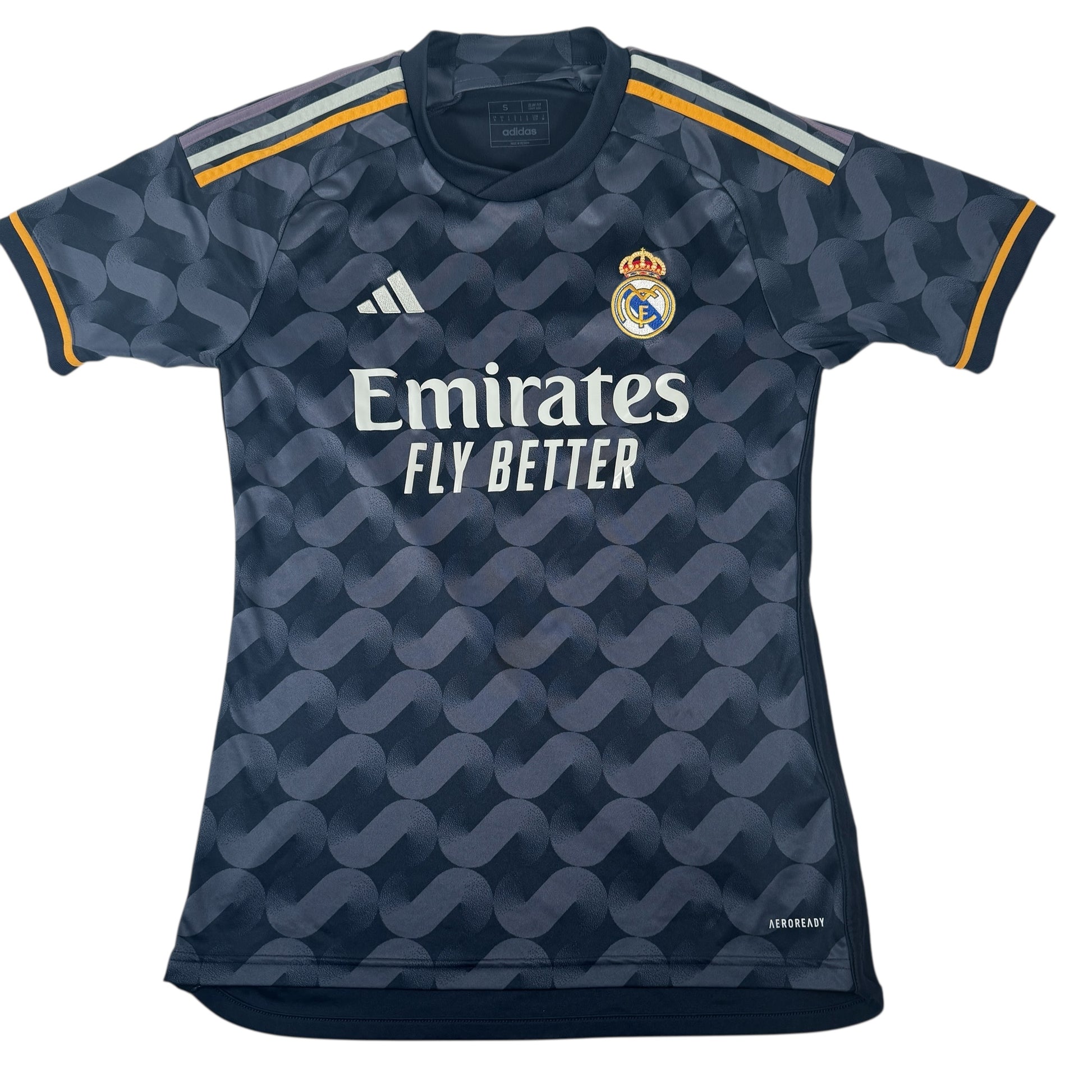Real Madrid 2023/2024 Away Football Shirt Small – Football Shirt Kingdom